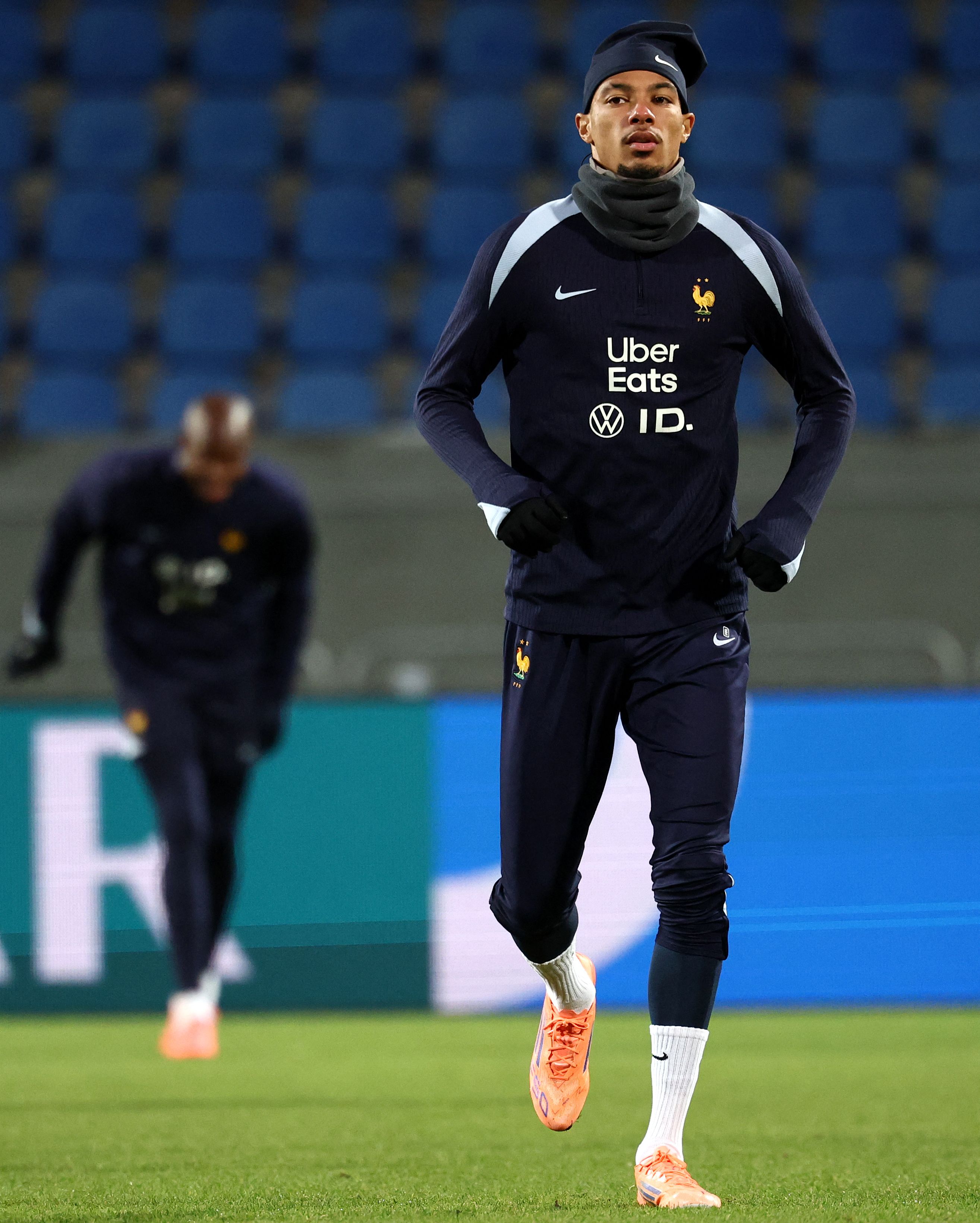 关于国际比赛日罗马备战法国杯，调整名单细节曝光，管理层满意，资深球员宣示担当的信息